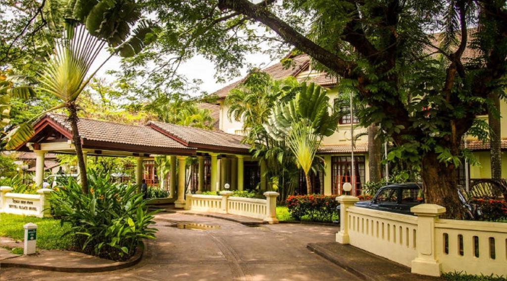 Settha Palace Hotel Вьентьян Экстерьер фото