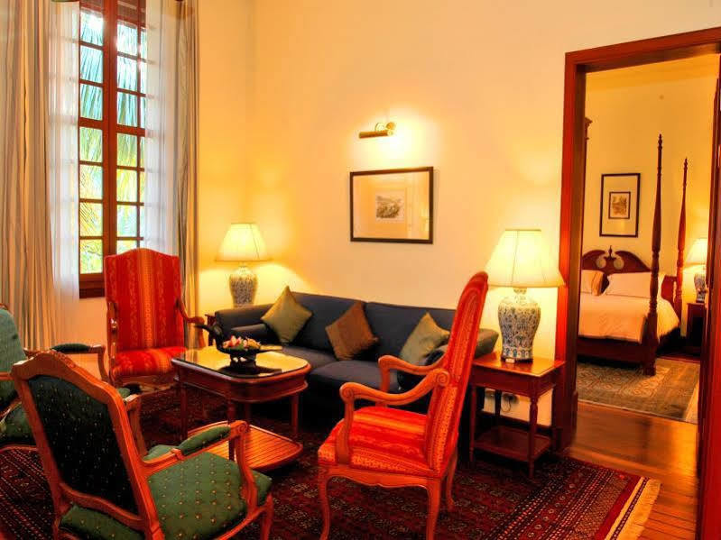 Settha Palace Hotel Вьентьян Экстерьер фото